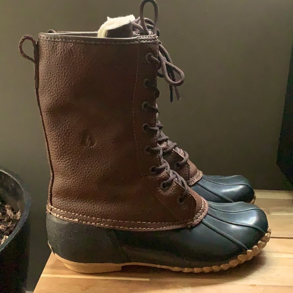Leather & Fleece Waterproof Winter Boots - Picture 2 of 8